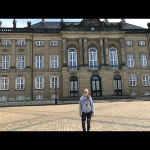 Meet your Posher, Keira